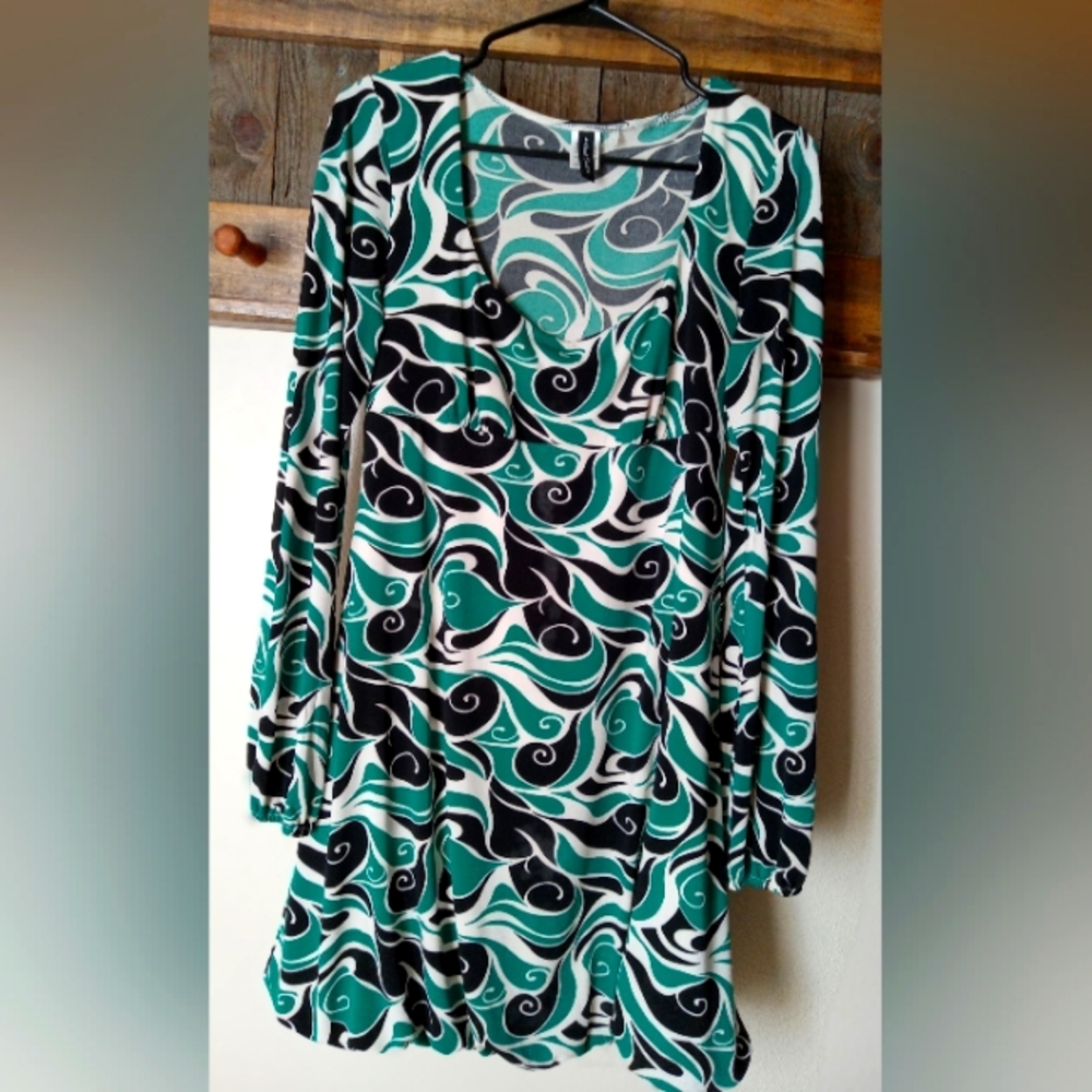 Heart & Soul Retro Mini Dress Sz 10
